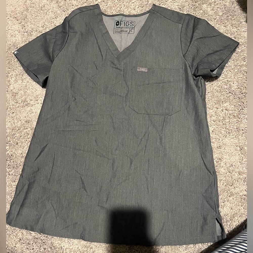 Figs Scrub Top